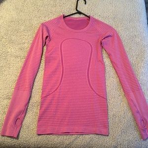 Lululemon swiftly tech long sleeve shirt